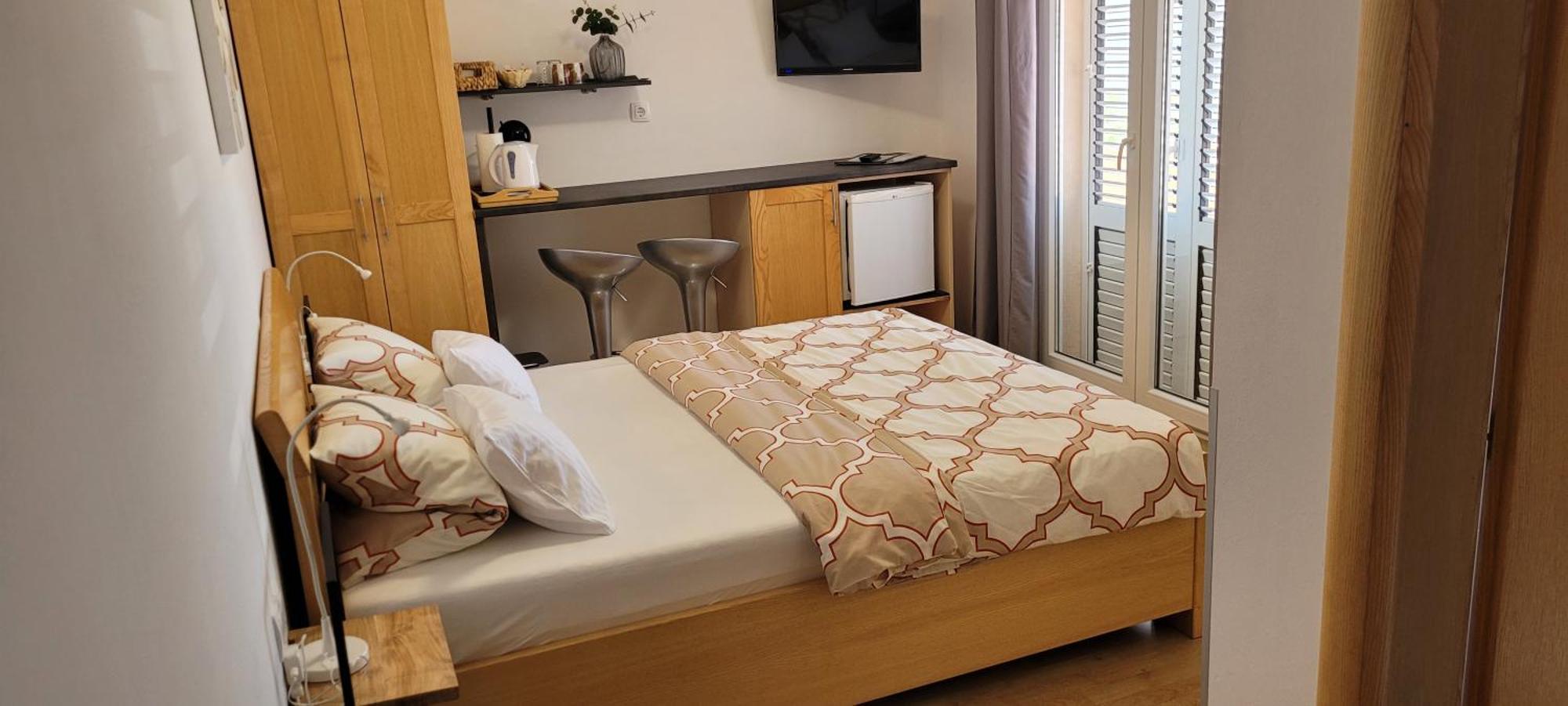 Rooms Magdalena Krk Krk Town Exterior foto