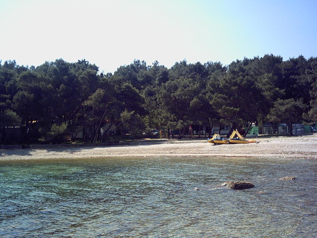 Rooms Magdalena Krk Krk Town Exterior foto